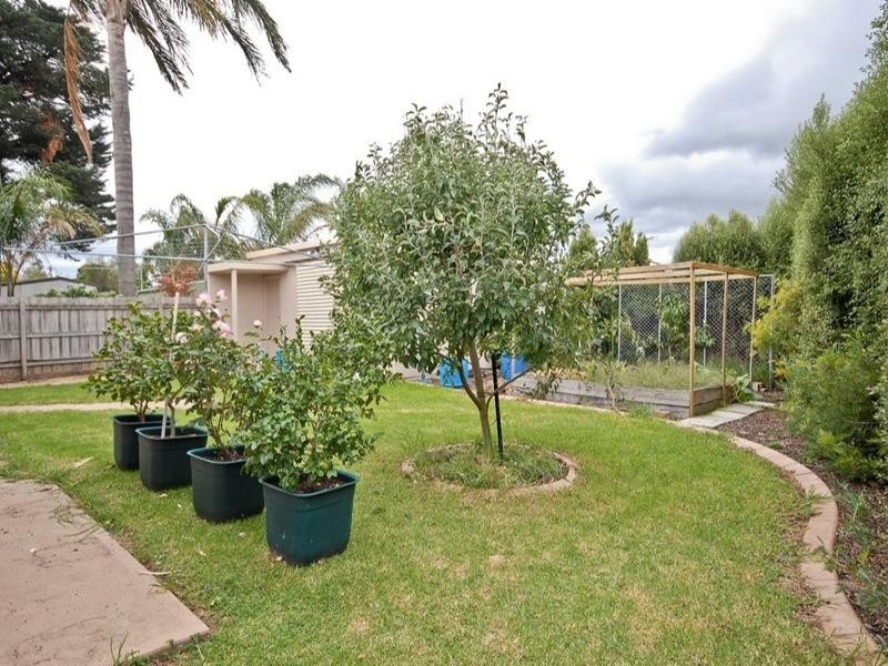 42 Country Club Drive, Chirnside Park VIC 3116