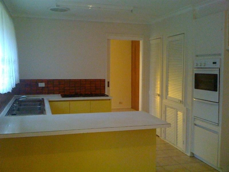 4 Bambra Street, Croydon VIC 3136