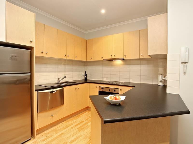 87/13 Hewish Road, Croydon VIC 3136