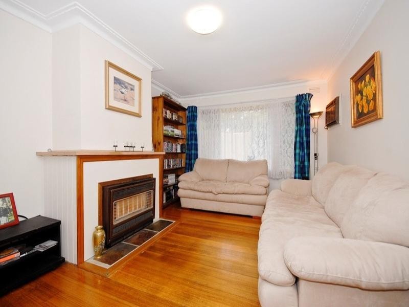 1/160 Bayswater Road, Croydon South VIC 3136
