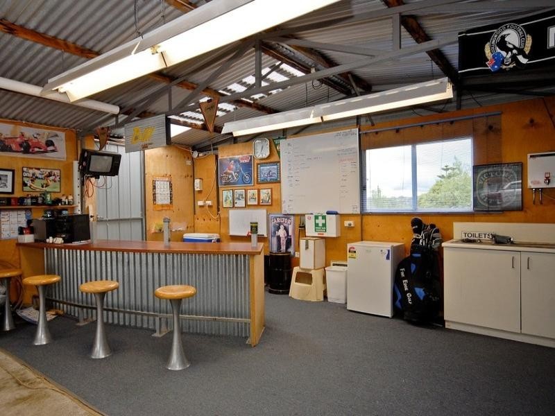 5 Shadowplay Road, Mooroolbark VIC 3138