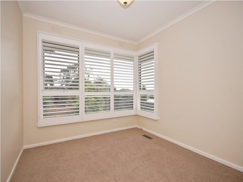 5 Buggy Ride Lane, Chirnside Park VIC 3116