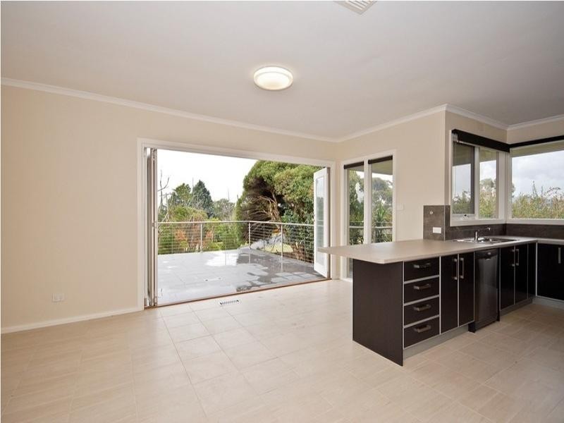 5 Buggy Ride Lane, Chirnside Park VIC 3116