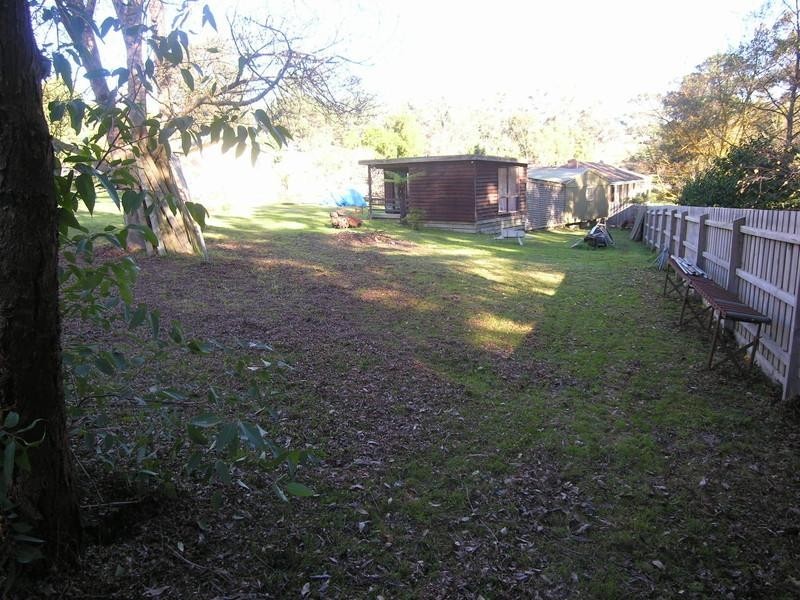 1/1 Bailey Grove, Wandin North VIC 3139