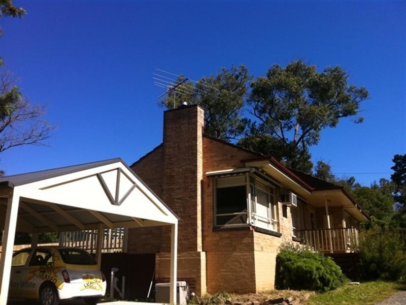 33 KARDINIA Road, Warranwood VIC 3134