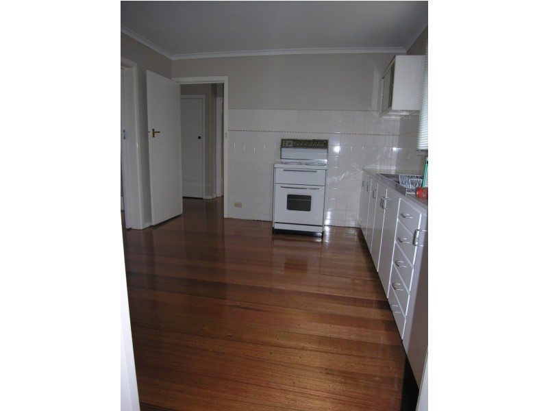 1/5 Geoffrey Drive, Kilsyth VIC 3137