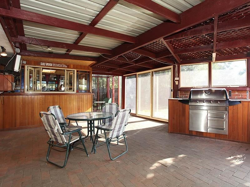 66 Landscape Drive, Mooroolbark VIC 3138