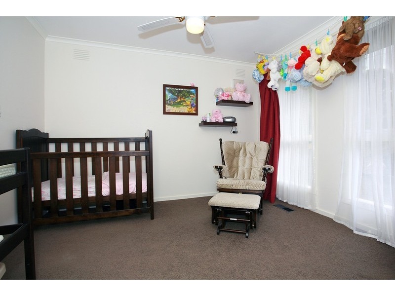 26 Masefield Avenue, Mooroolbark VIC 3138