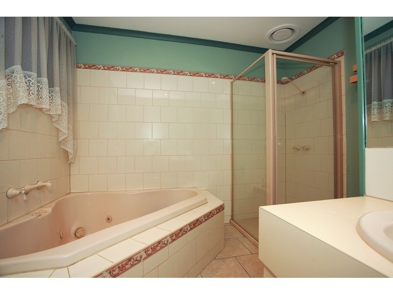 26 Masefield Avenue, Mooroolbark VIC 3138