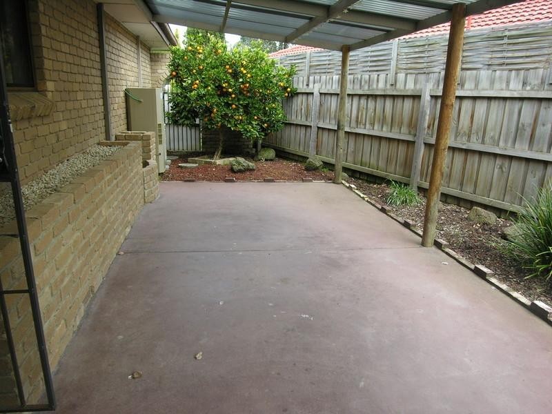 108 ESTHER Crescent, Mooroolbark VIC 3138