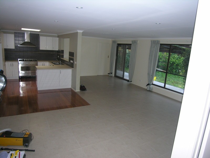 98 Hayrick Lane, Mooroolbark VIC 3138