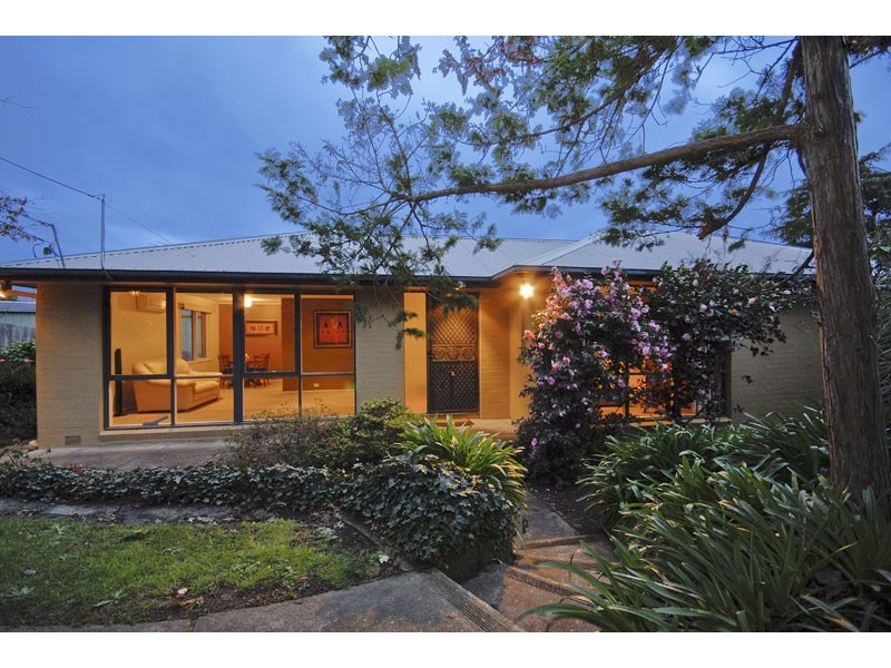 1 Meridian Court, Mooroolbark VIC 3138