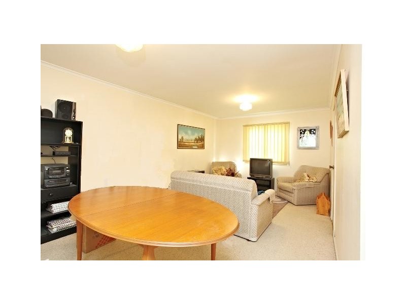 13 Kalimna Street, Mooroolbark VIC 3138