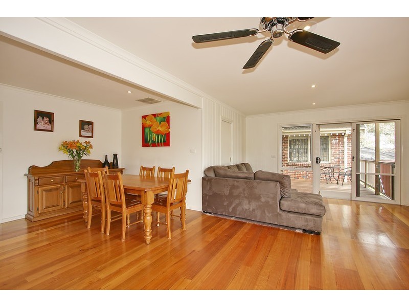 7 Numeralla Street, Mooroolbark VIC 3138