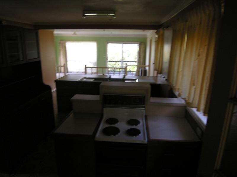 11 STRUAN Avenue, Mooroolbark VIC 3138