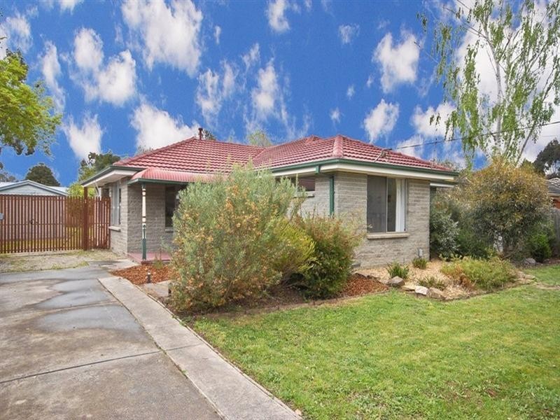 7 JILLIAN Street, Mooroolbark VIC 3138