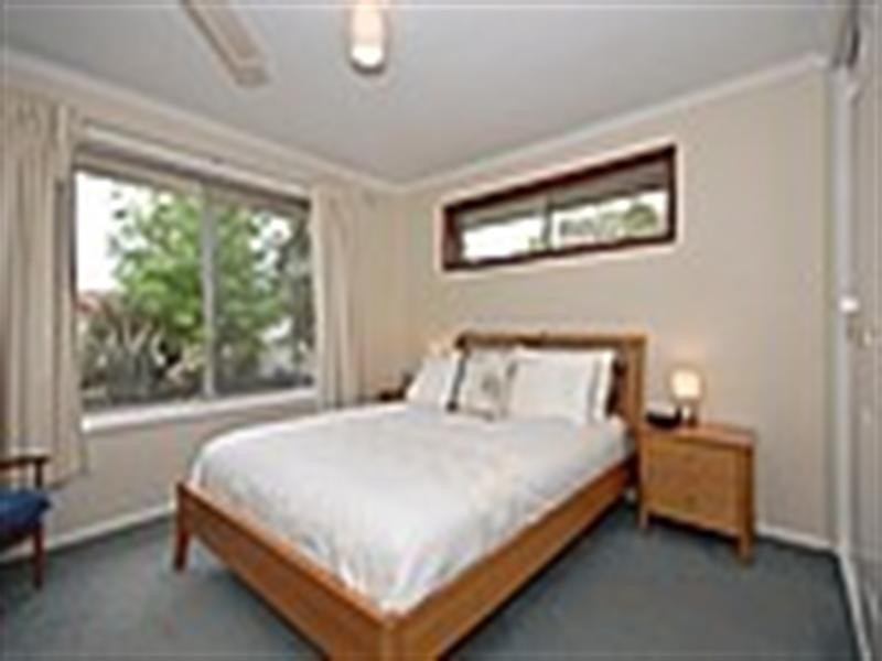7 JILLIAN Street, Mooroolbark VIC 3138