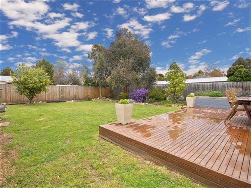 7 JILLIAN Street, Mooroolbark VIC 3138