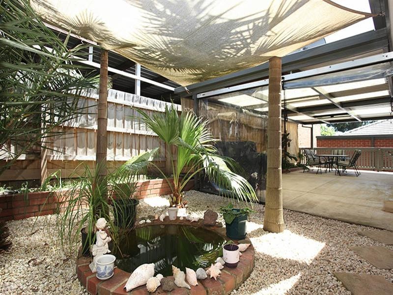 19 Black Springs Road, Chirnside Park VIC 3116