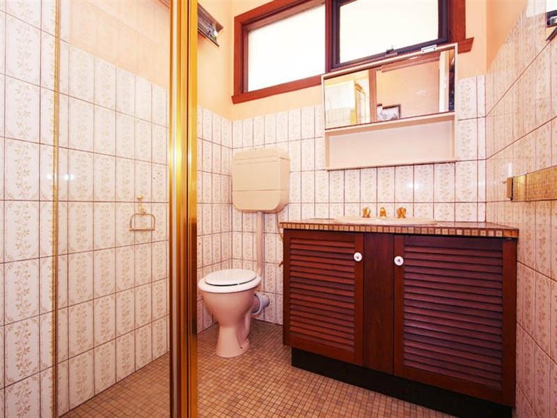 24 Elms Road, Mooroolbark VIC 3138