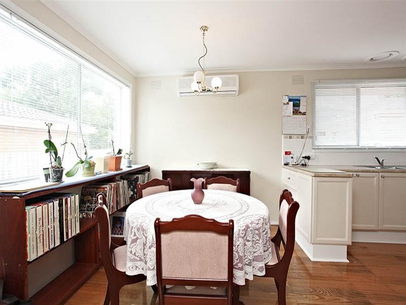 1 Cowley Court, Mooroolbark VIC 3138