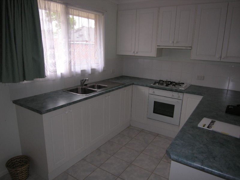 42 McMahons Road, Ferntree Gully VIC 3156