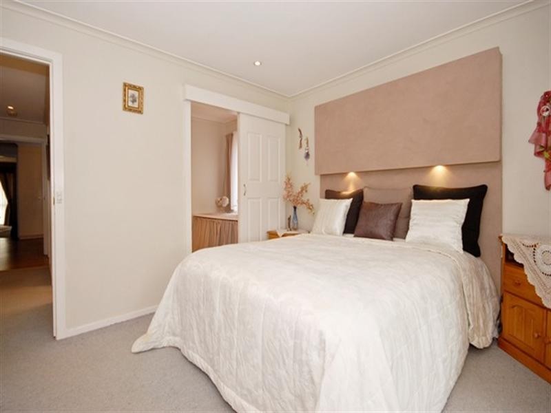 88 Edward Road, Chirnside Park VIC 3116