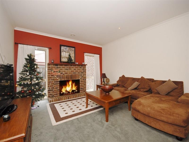 27 Glenpark Drive, Wonga Park VIC 3115