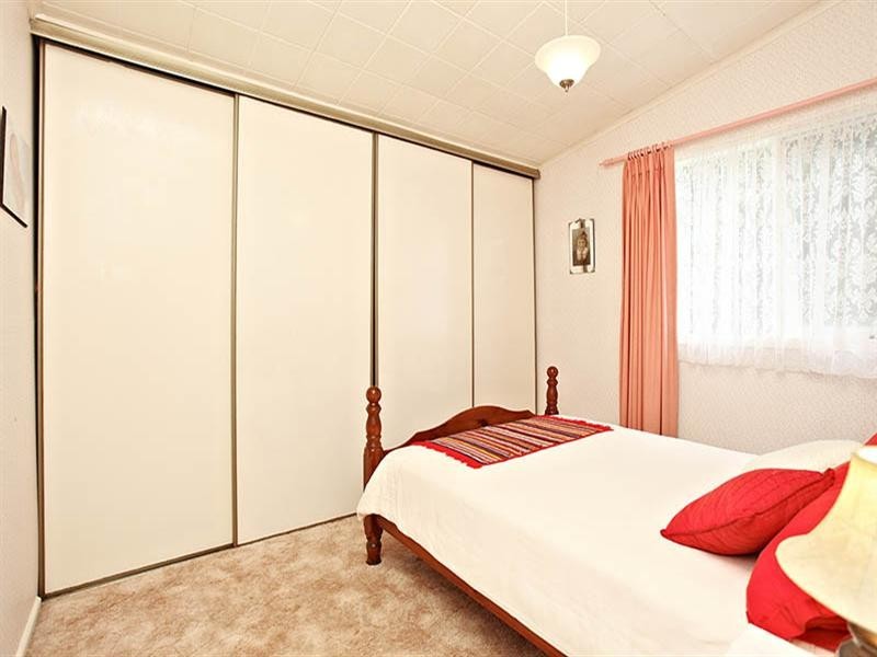 13 Belvedere Drive, Montrose VIC 3765