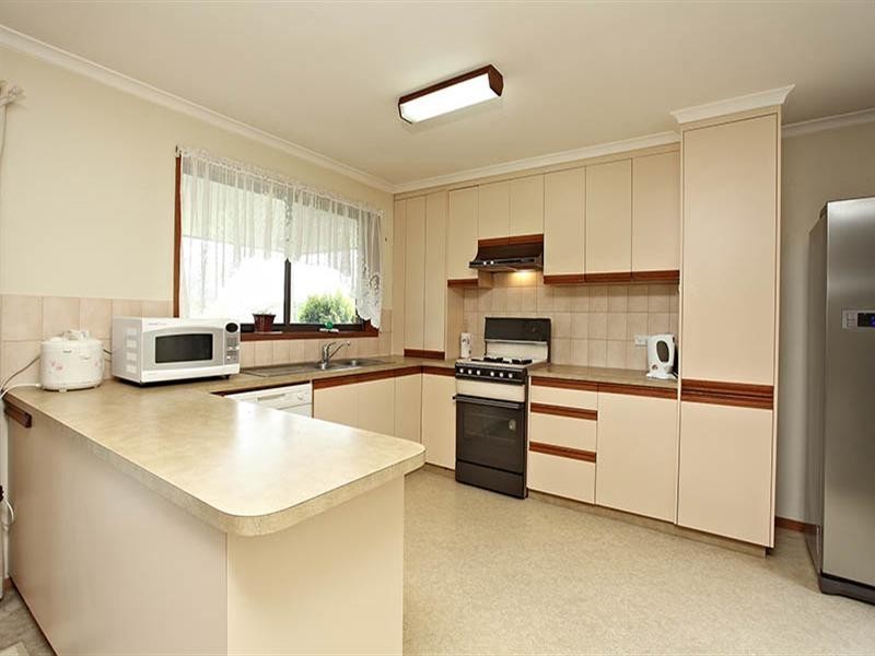 39 Winyard Drive, Mooroolbark VIC 3138