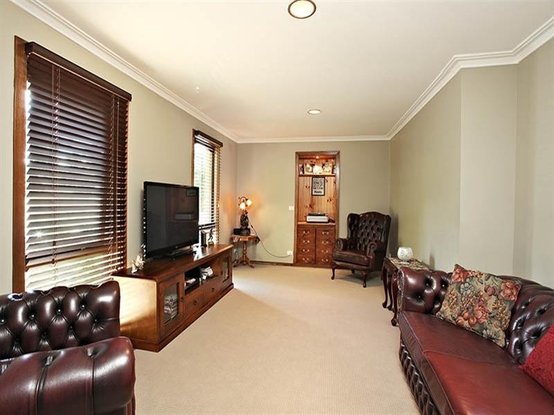 13 Birchwood Drive, Mooroolbark VIC 3138