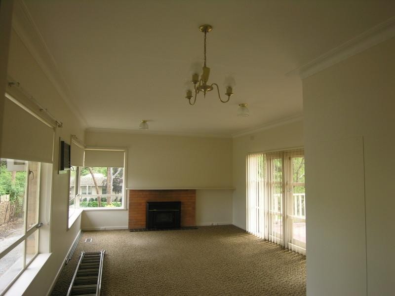 242 WONGA Road, Croydon Hills VIC 3136