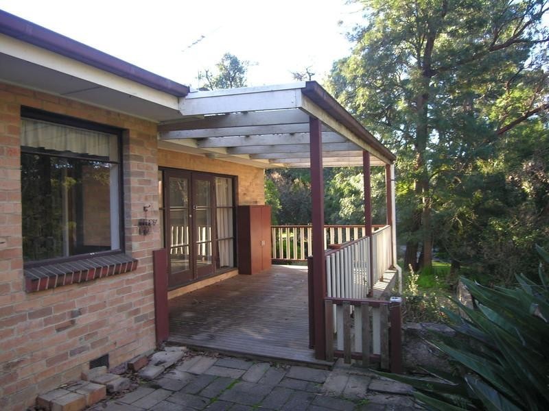242 WONGA Road, Croydon Hills VIC 3136
