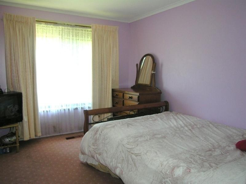 6 Mirnong Court, Croydon North VIC 3136