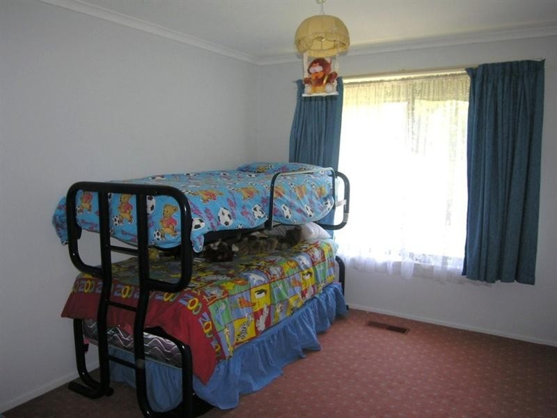 6 Mirnong Court, Croydon North VIC 3136