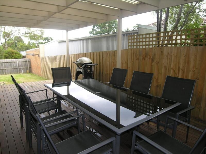 1A Sophie Street, Kilsyth VIC 3137