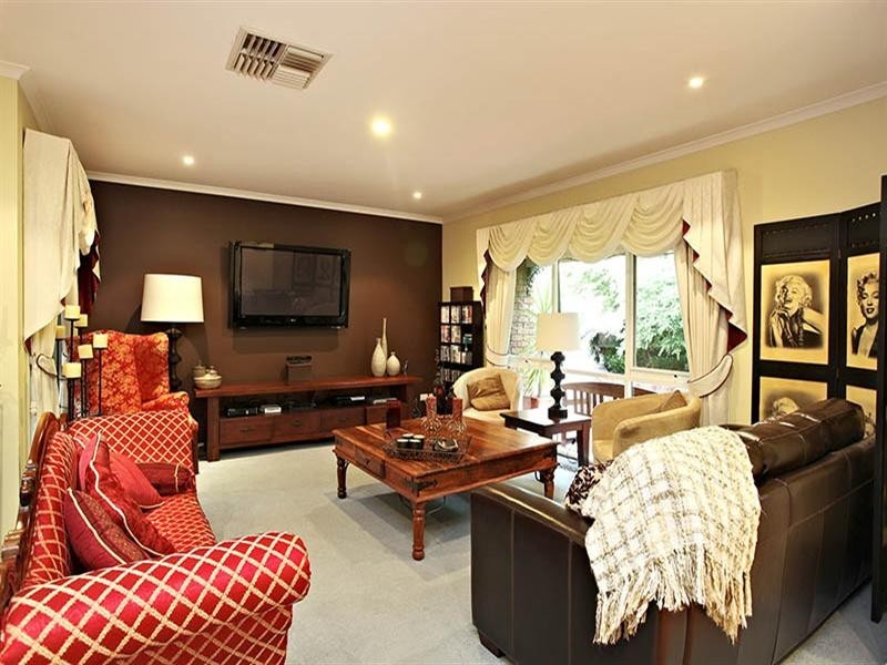 30 Lakeview Drive, Lilydale VIC 3140