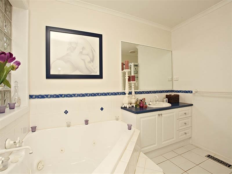 30 Lakeview Drive, Lilydale VIC 3140