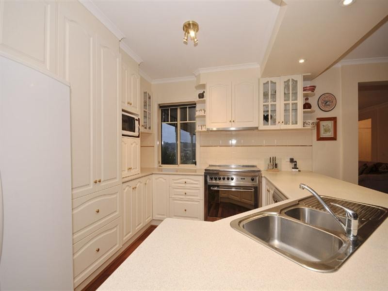 8 Noble Court, Lilydale VIC 3140