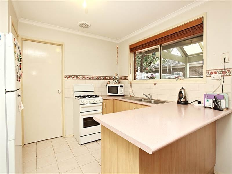 1B Monaro Court, Mooroolbark VIC 3138