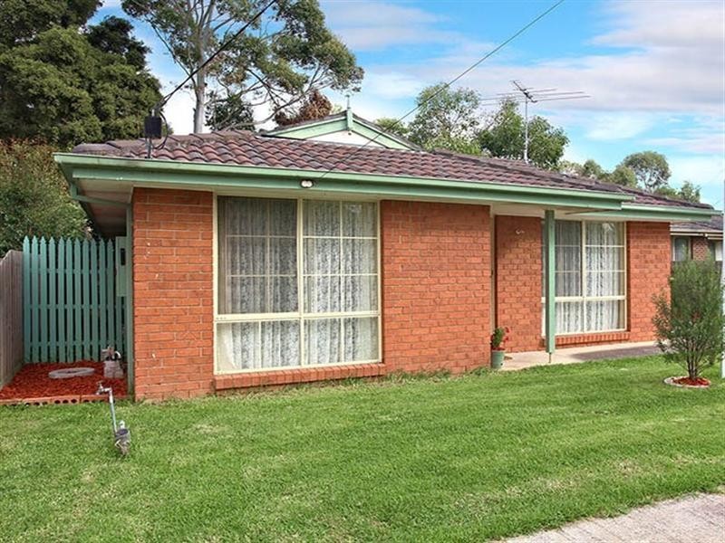 1B Monaro Court, Mooroolbark VIC 3138