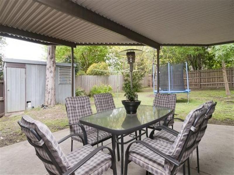 40 Croydondale Drive, Mooroolbark VIC 3138