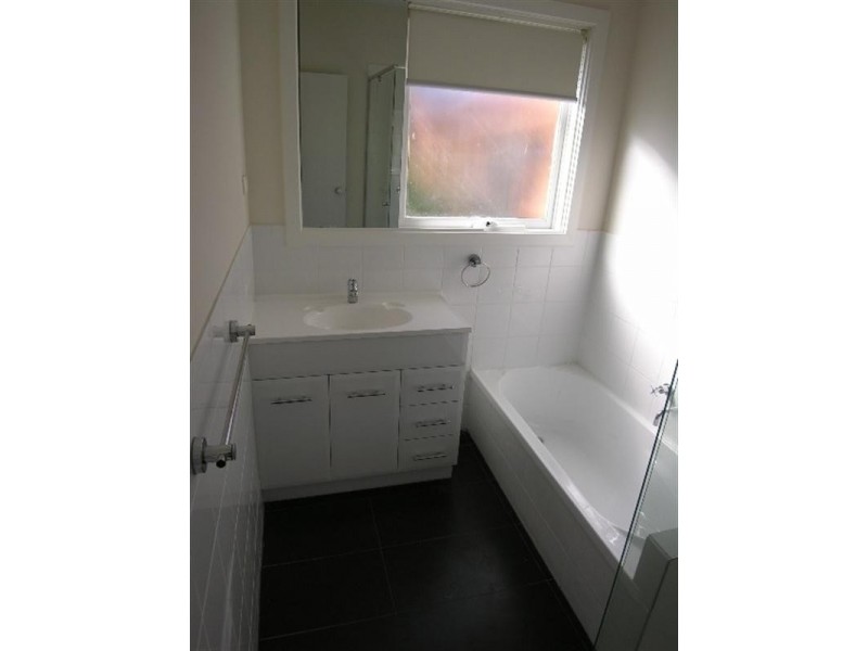 6 Westwood Pass, Chirnside Park VIC 3116