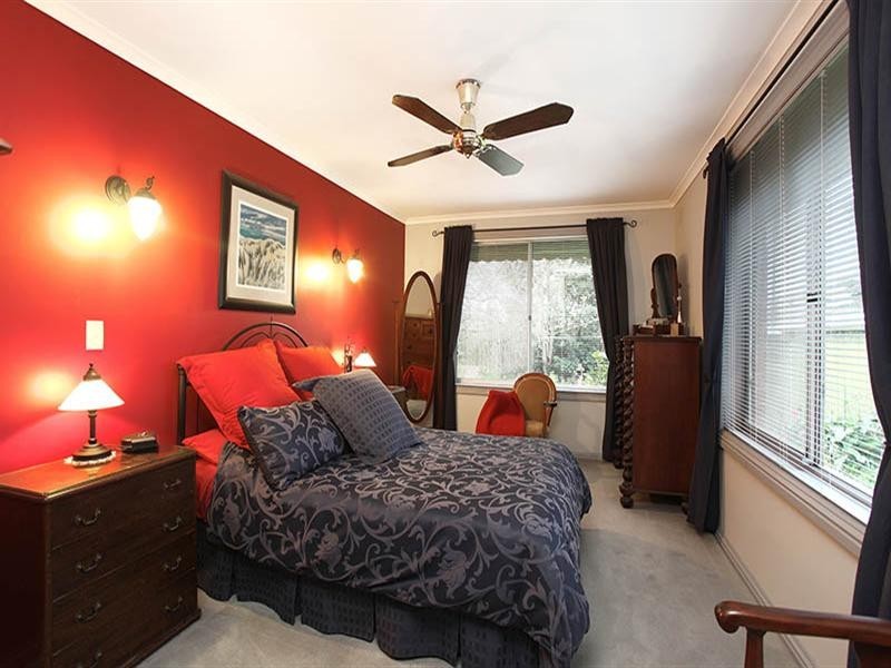 17 Anthony Drive, Chirnside Park VIC 3116