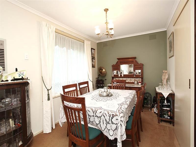 17 Anthony Drive, Chirnside Park VIC 3116