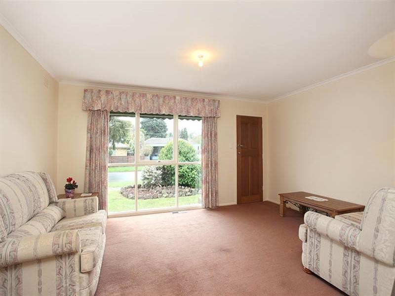 88 Cardigan Road, Mooroolbark VIC 3138