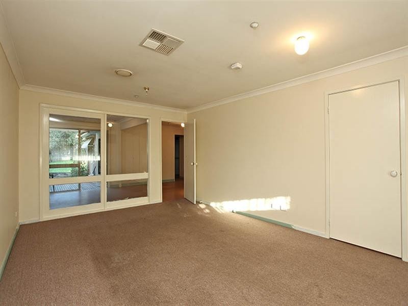 254 Manchester Road, Mooroolbark VIC 3138