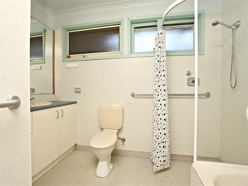 254 Manchester Road, Mooroolbark VIC 3138