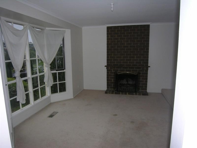 91 LANDSCAPE Drive, Mooroolbark VIC 3138