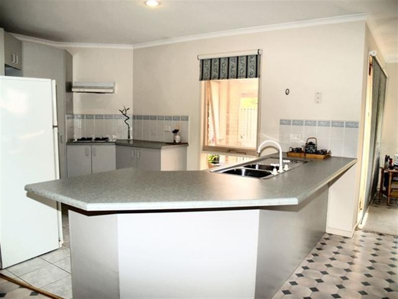 13 Wordsworth Street, Mooroolbark VIC 3138